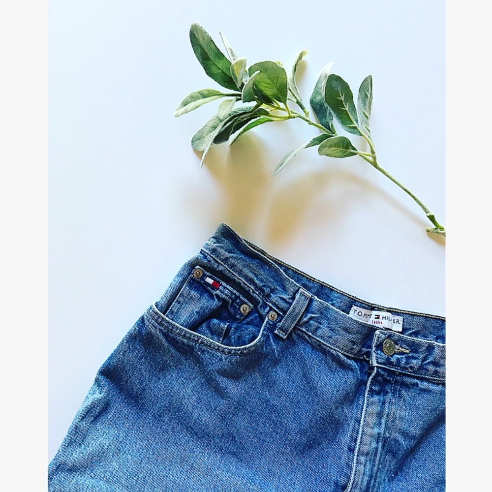 Vintage High Waisted Tommy Hilfiger Jeans